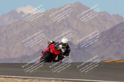 media/Oct-09-2022-SoCal Trackdays (Sun) [[95640aeeb6]]/Turn 9 (1pm)/